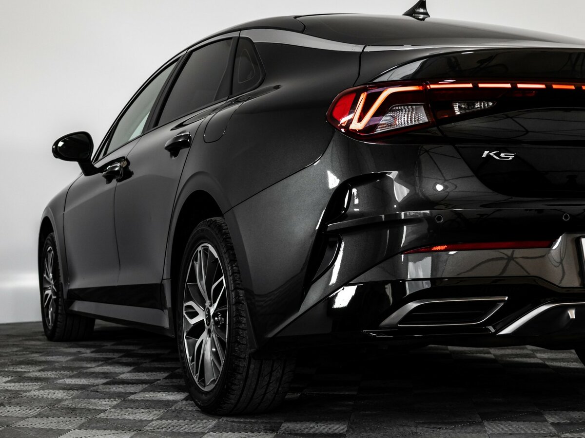 Kia K5 2021 года с пробегом. Фото: #8