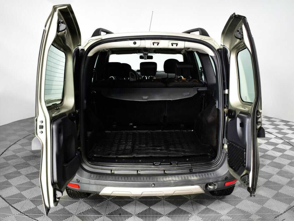 Lada (ВАЗ) Largus 2016 года с пробегом. Фото: #14