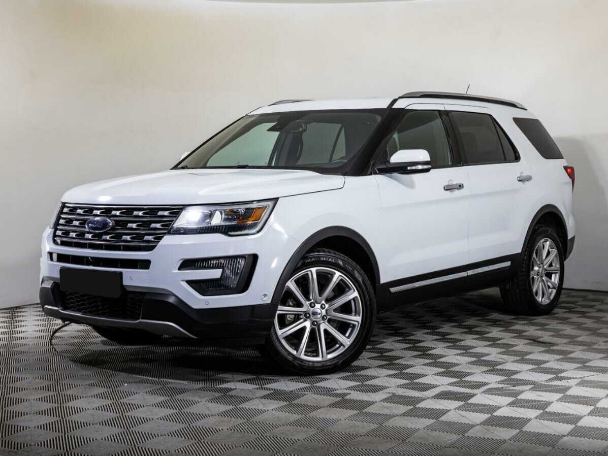Ford Explorer 2015 года с пробегом. Посмотреть фото