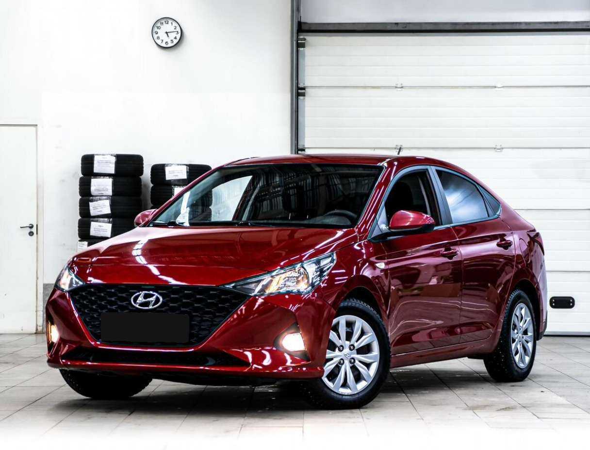 Hyundai Solaris 2021 года с пробегом. Посмотреть фото