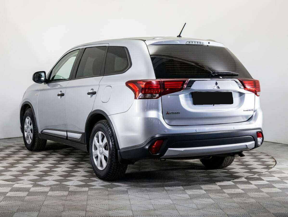 Mitsubishi Outlander 2015 года с пробегом. Фото: #6