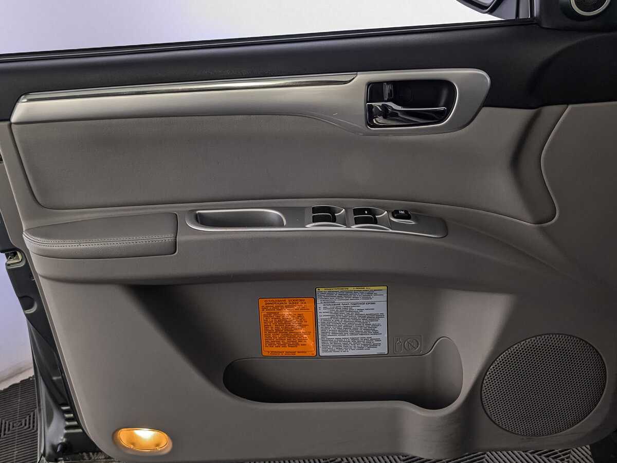 Mitsubishi Pajero Sport 2013 года с пробегом. Фото: #18