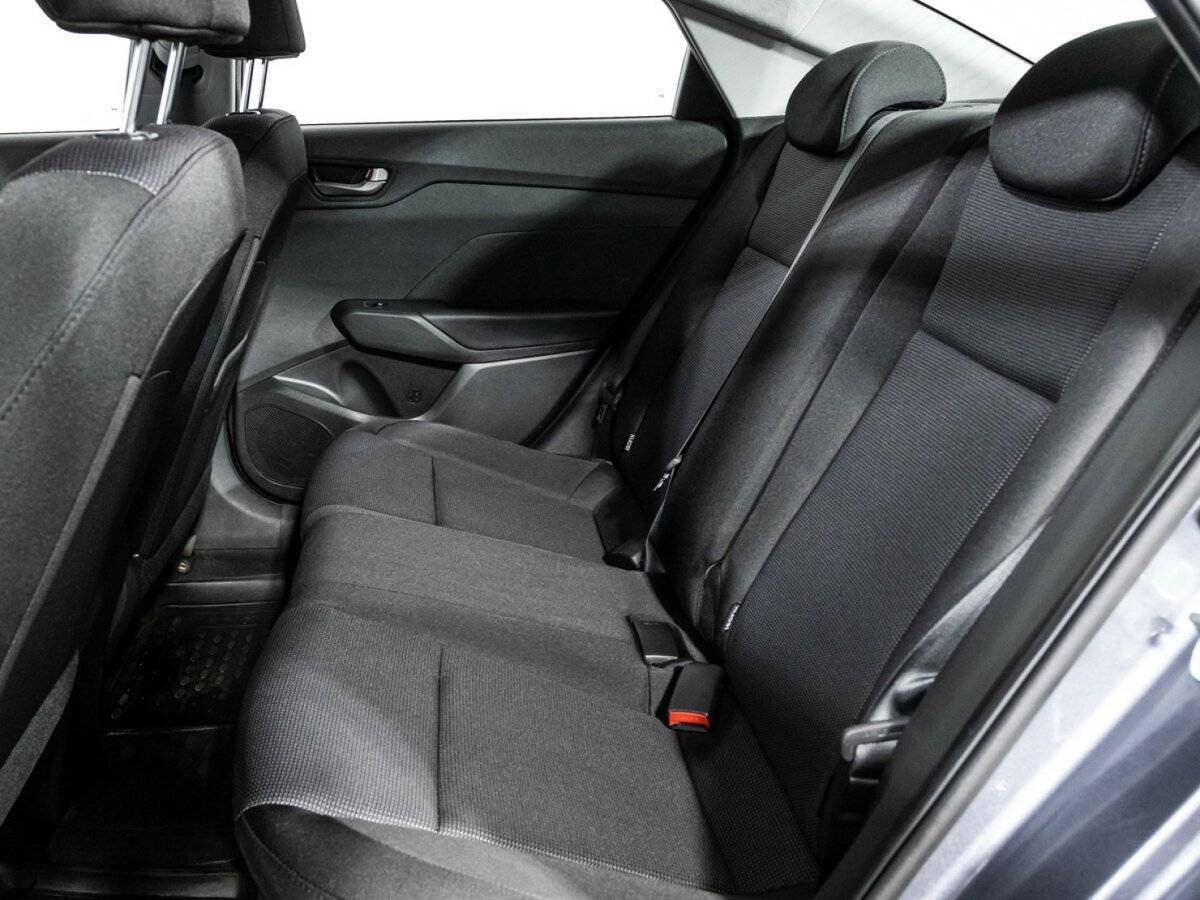 Hyundai Solaris 2017 года с пробегом. Фото: #9