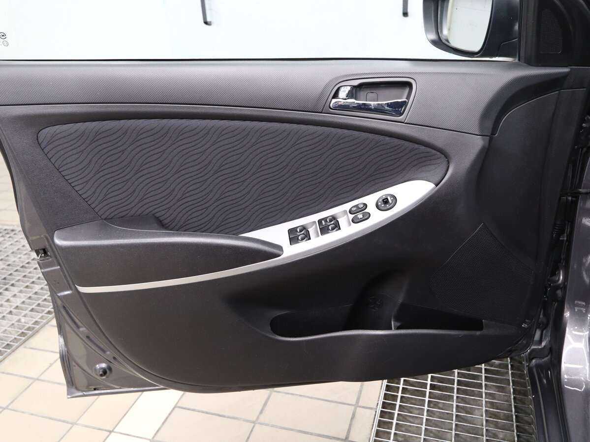 Hyundai Solaris 2014 года с пробегом. Фото: #5