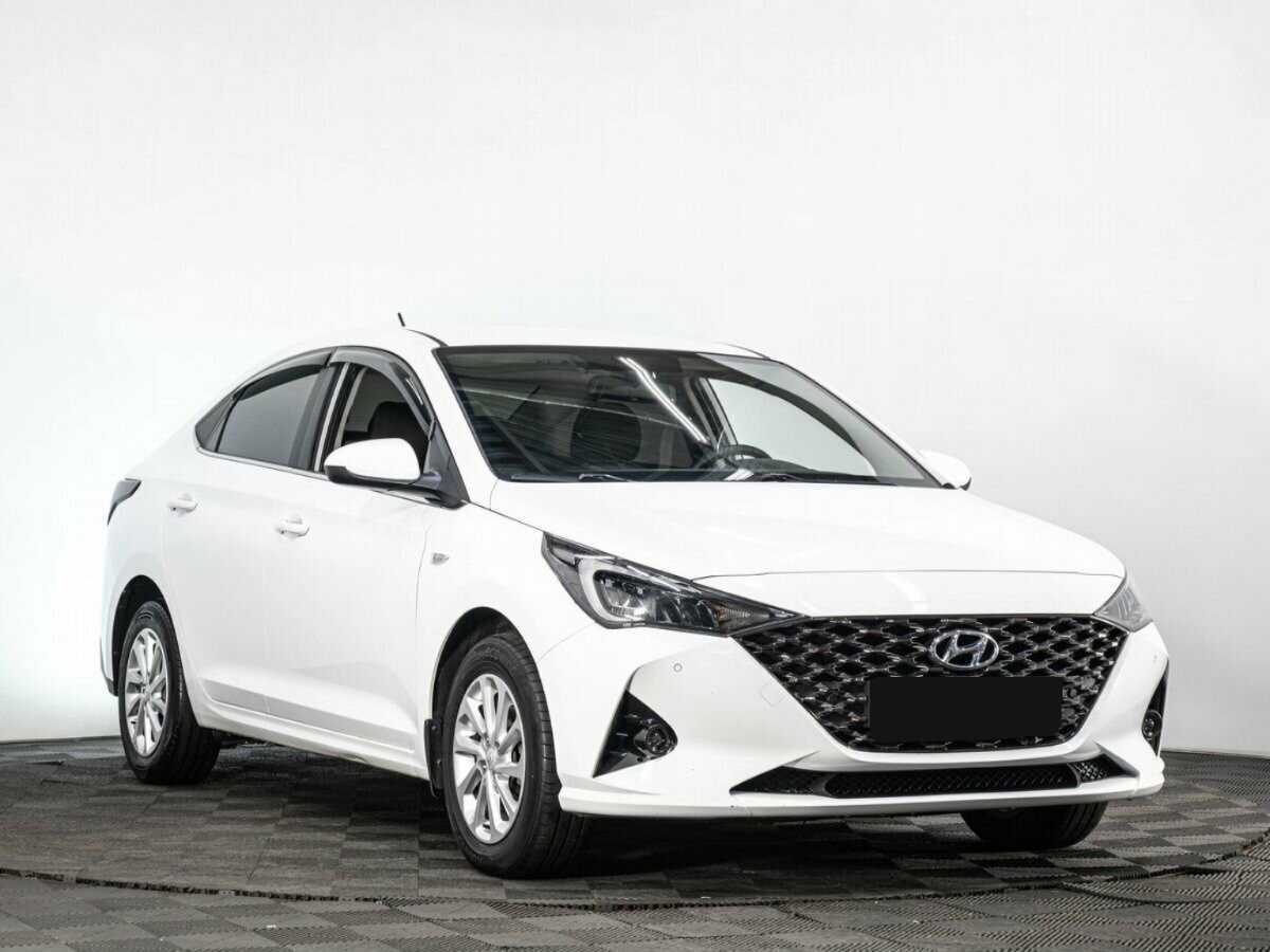 Hyundai Solaris 2021 года с пробегом. Фото: #2