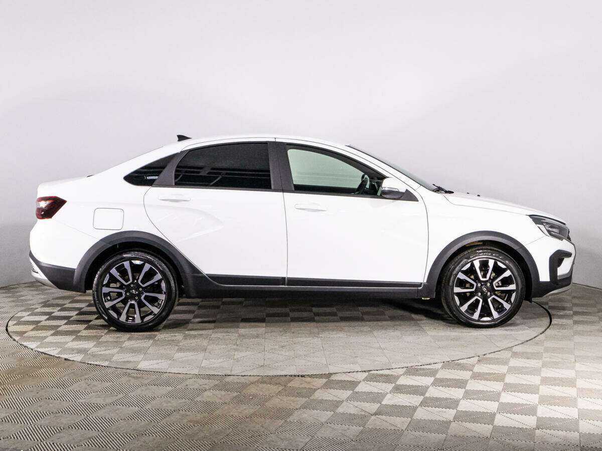 Lada (ВАЗ) Vesta 2023 года с пробегом. Фото: #3