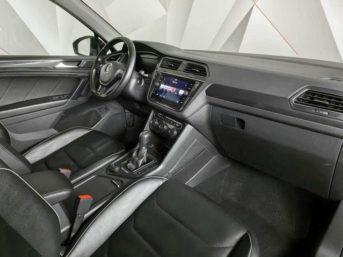 Volkswagen Tiguan 2018 года с пробегом. Фото: #8