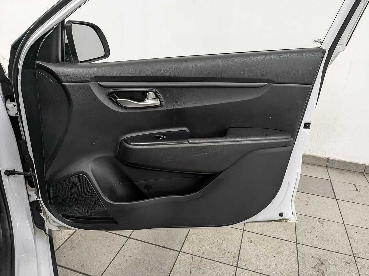Kia Rio 2020 года с пробегом. Фото: #21