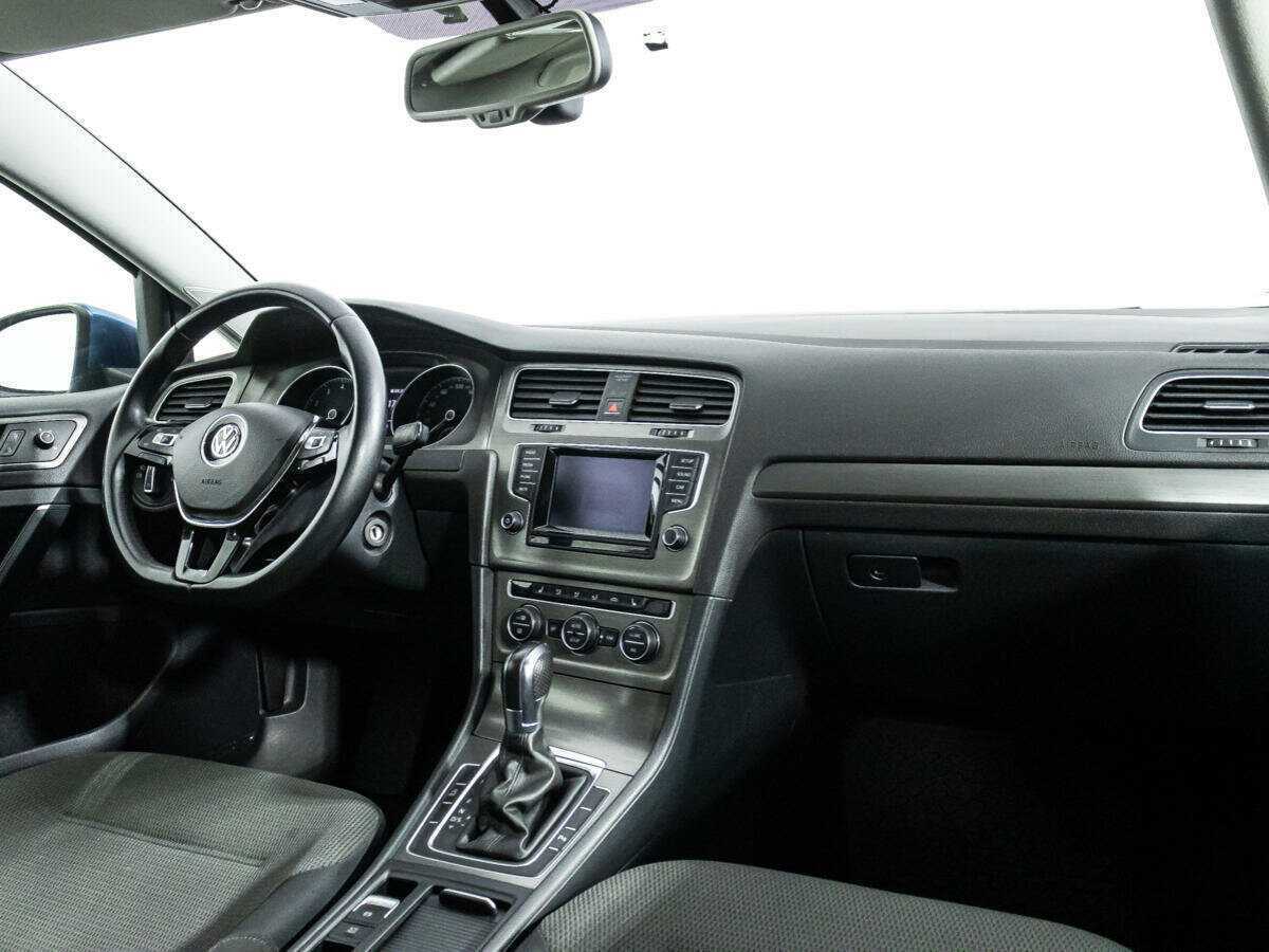 Volkswagen Golf 2012 года с пробегом. Фото: #8