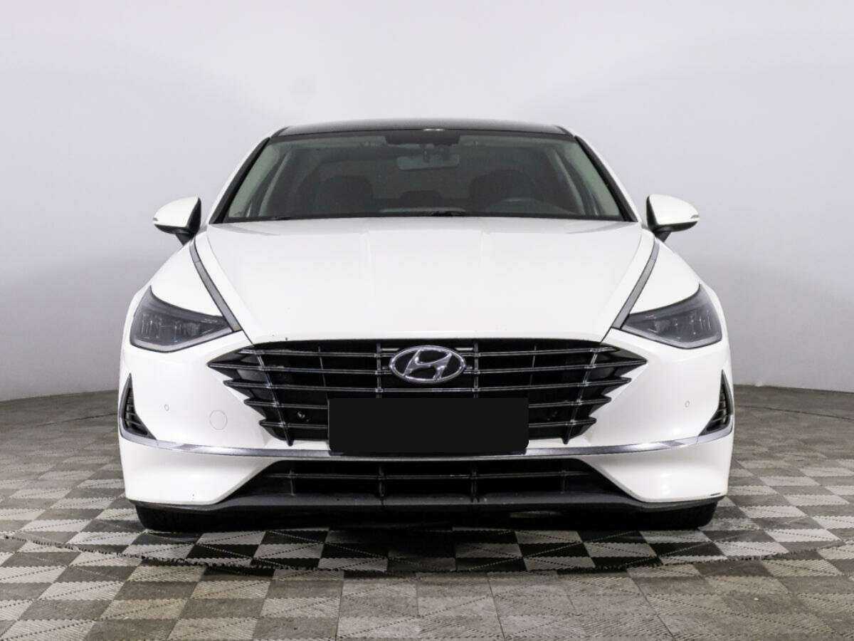 Hyundai Sonata 2021 года с пробегом. Фото: #1