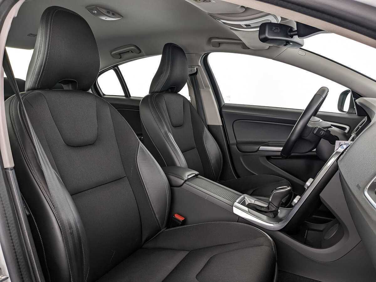 Volvo S60 2017 года с пробегом. Фото: #17