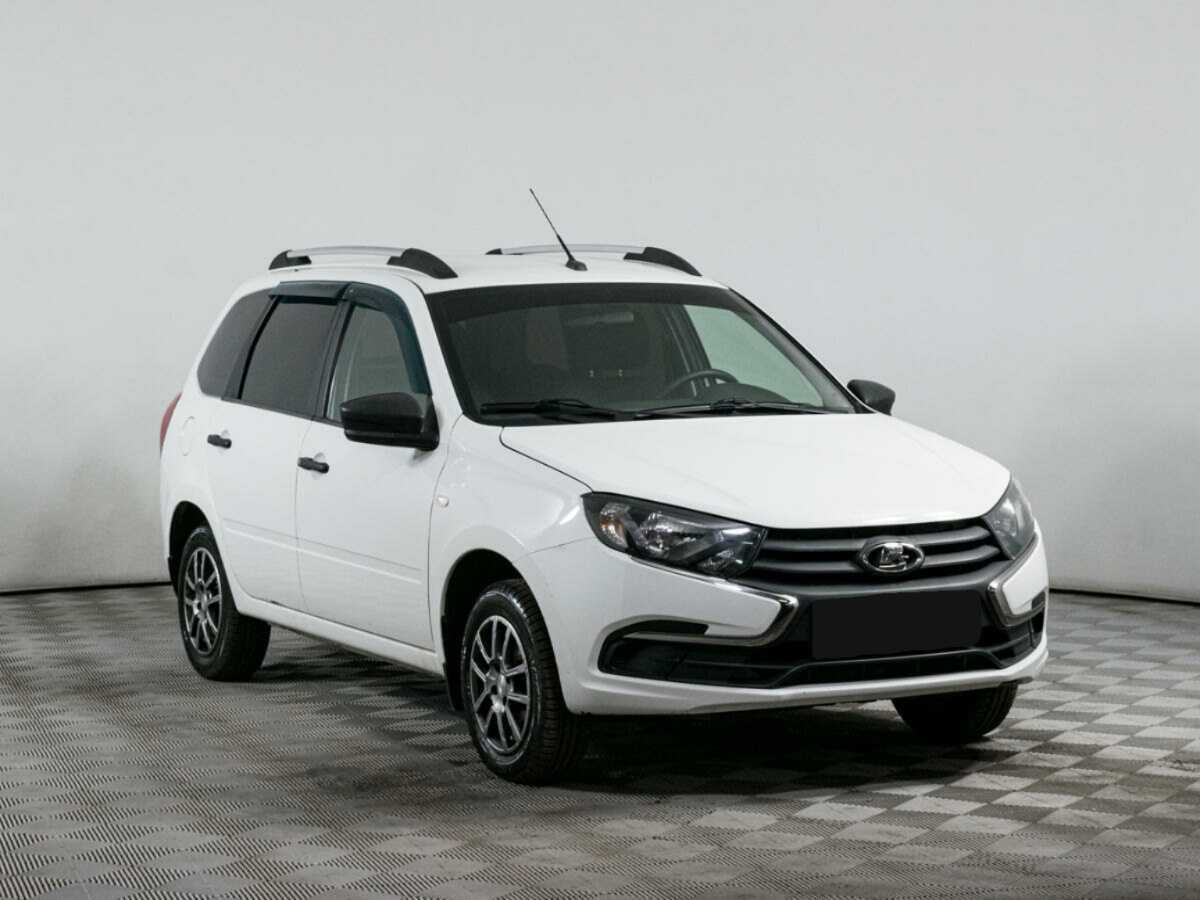 Lada (ВАЗ) Granta 2018 года с пробегом. Фото: #2