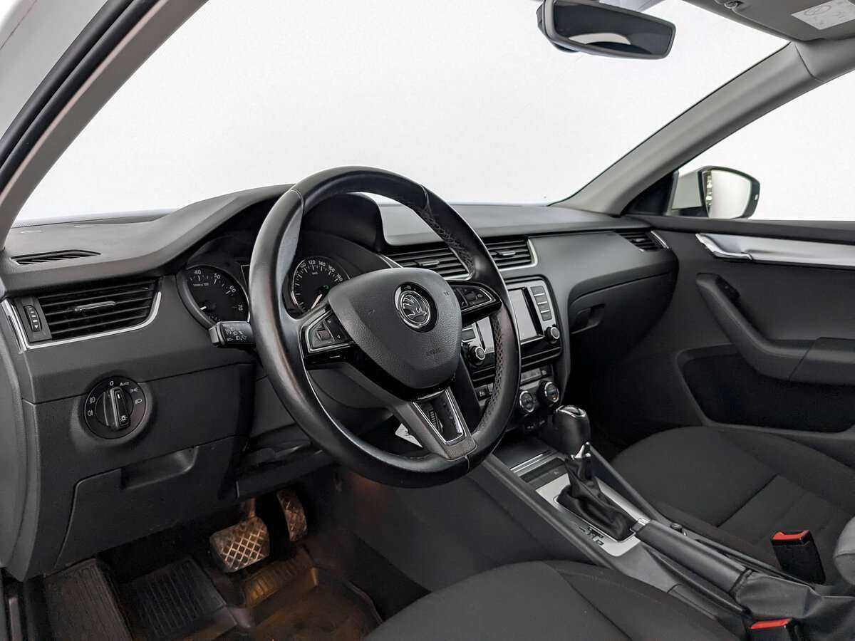 Skoda Octavia 2016 года с пробегом. Фото: #12