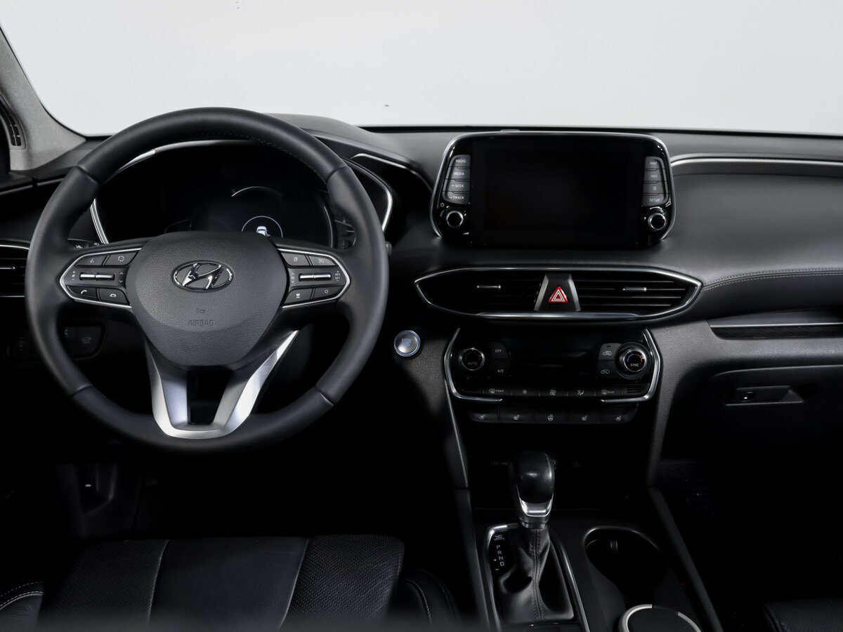 Hyundai Santa Fe 2019 года с пробегом. Фото: #11