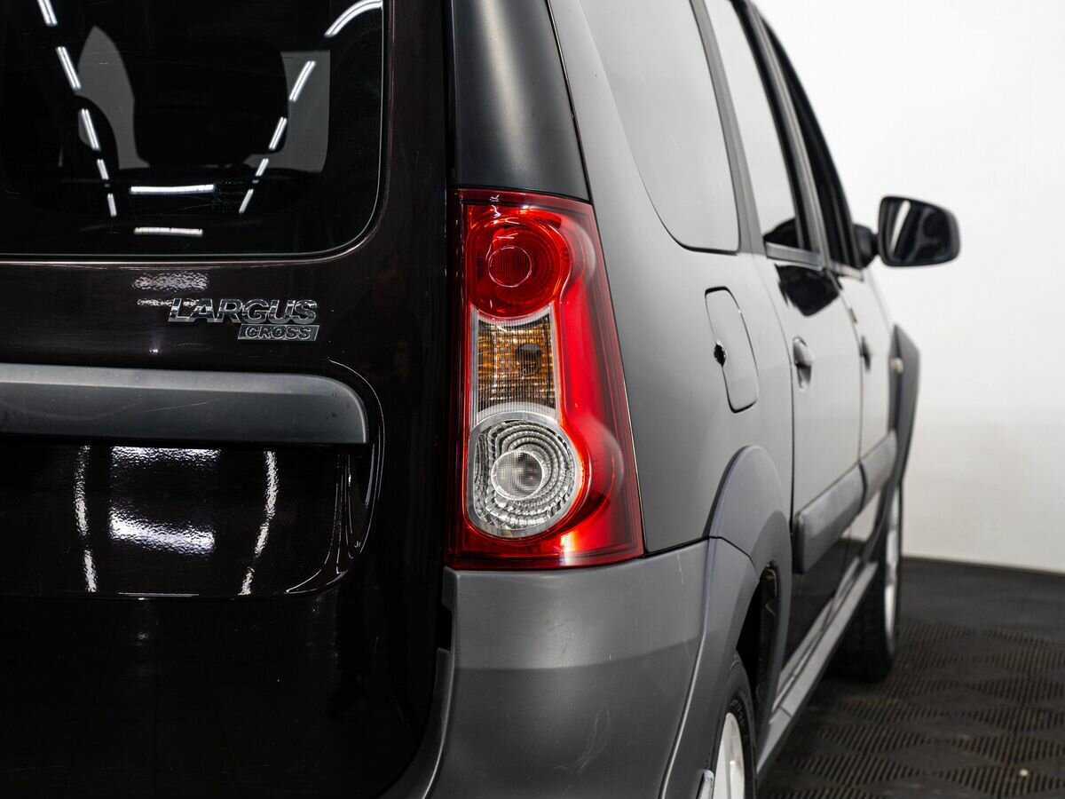 Lada (ВАЗ) Largus 2018 года с пробегом. Фото: #6