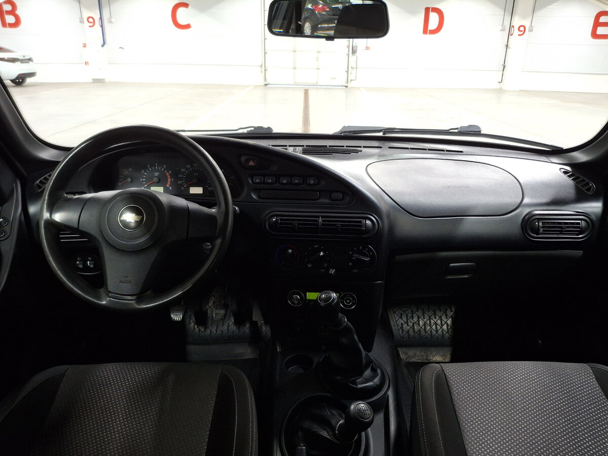 Chevrolet Niva 2017 года с пробегом. Фото: #13