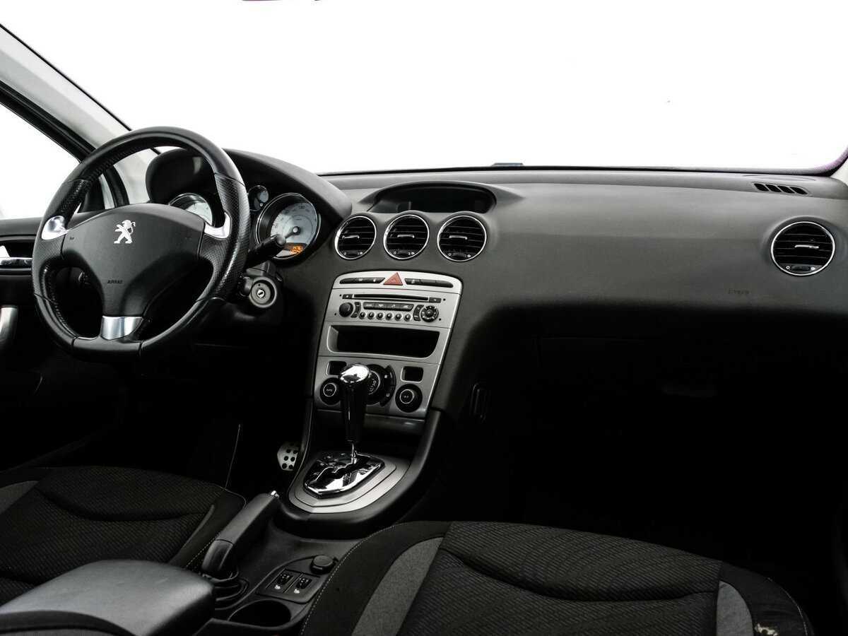 Peugeot 408 2016 года с пробегом. Фото: #6