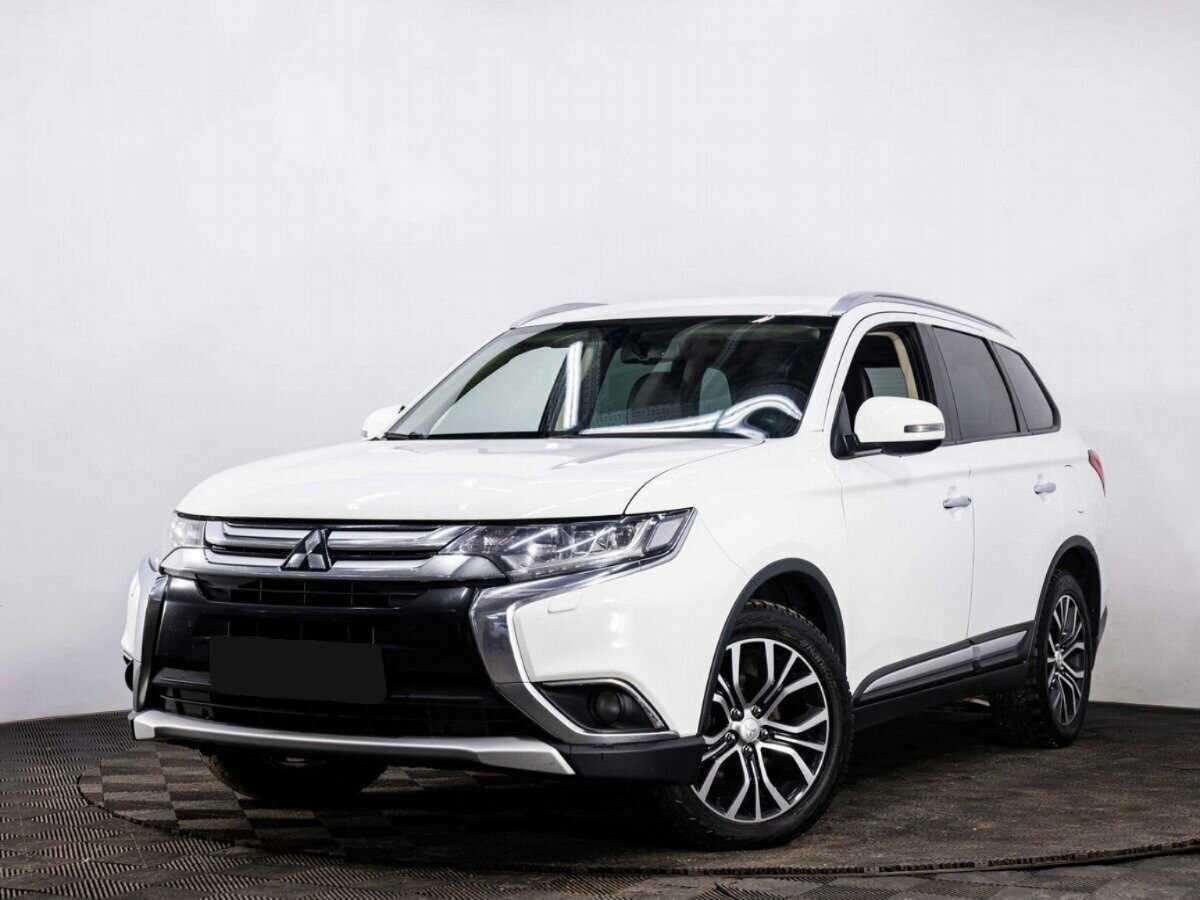 Mitsubishi Outlander 2016 года с пробегом. Фото: #0