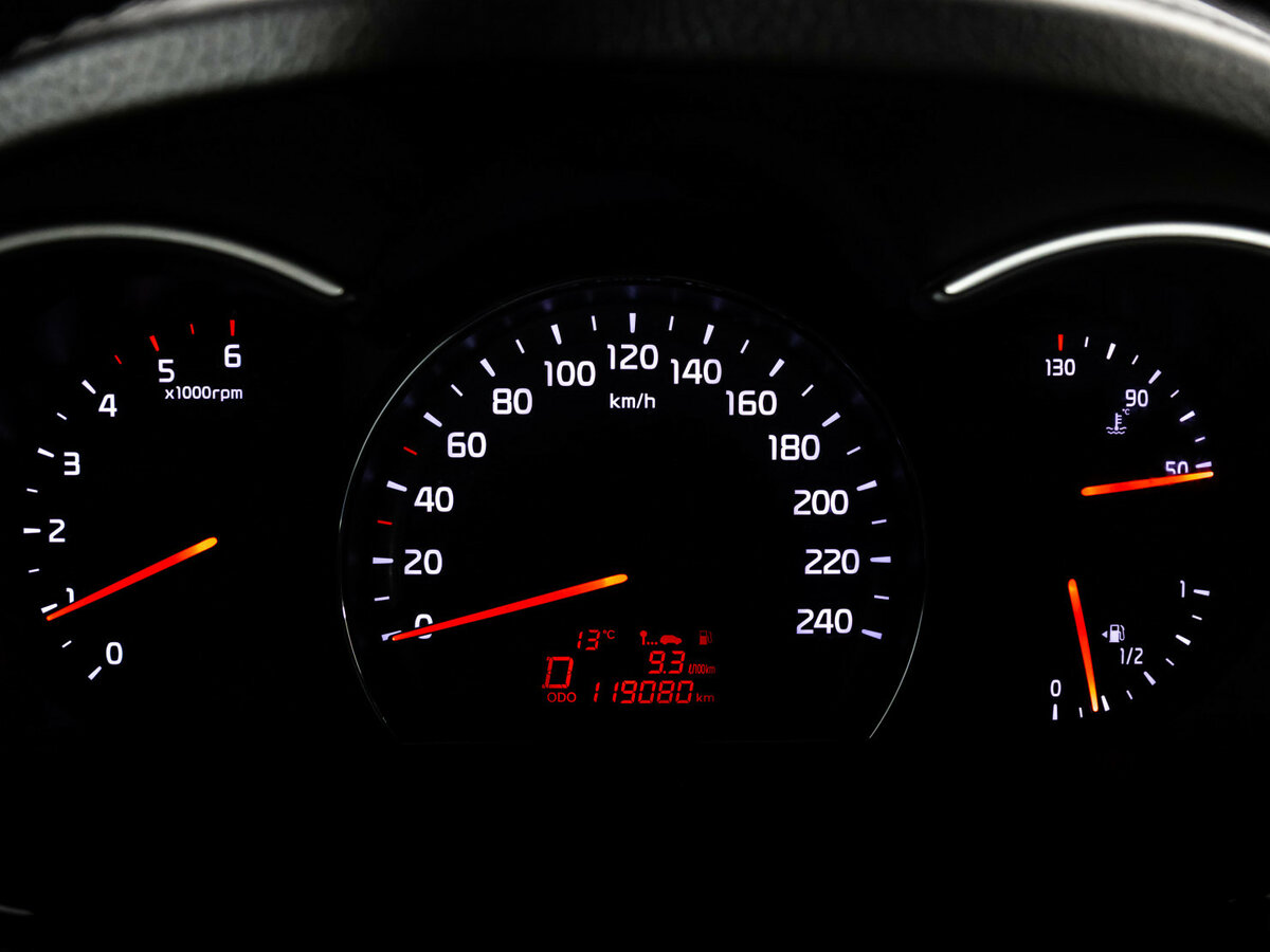 Kia Sorento 2013 года с пробегом. Фото: #14