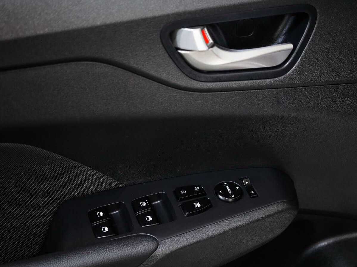 Hyundai Solaris 2018 года с пробегом. Фото: #13