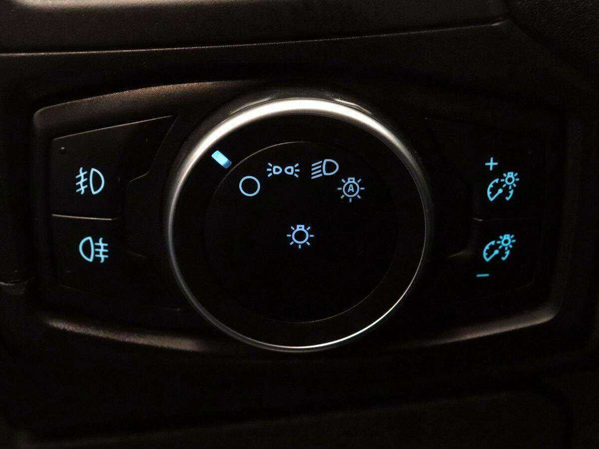 Ford Focus 2017 года с пробегом. Фото: #13