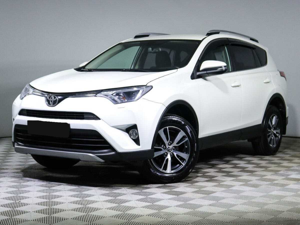 Toyota RAV4 2017 года с пробегом. Фото: #0