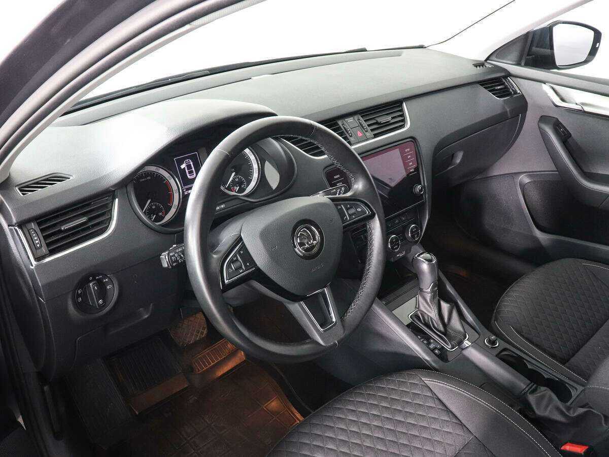 Skoda Octavia 2018 года с пробегом. Фото: #8