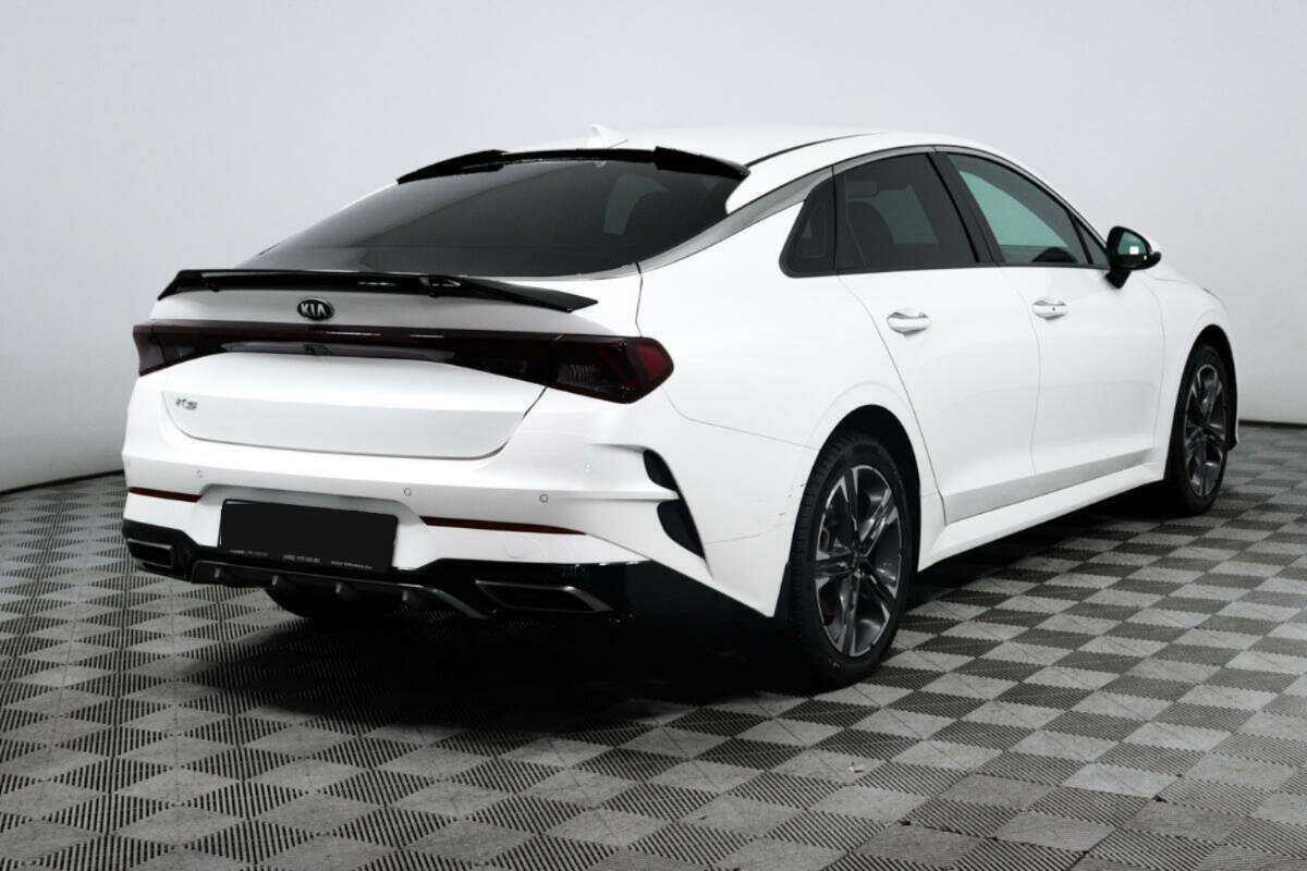 Kia K5 2020 года с пробегом. Фото: #3