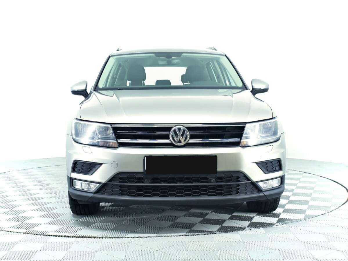 Volkswagen Tiguan 2017 года с пробегом. Фото: #1