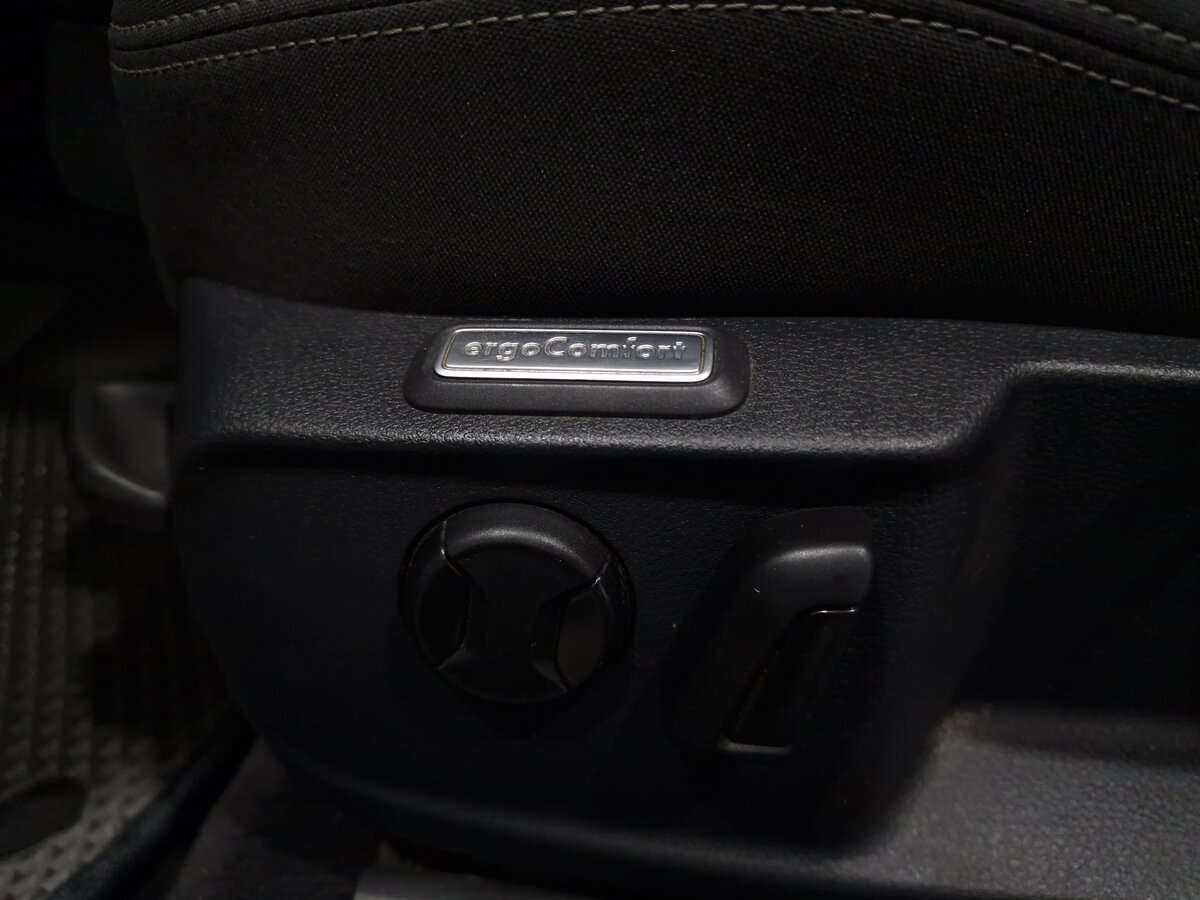 Volkswagen Passat 2015 года с пробегом. Фото: #13