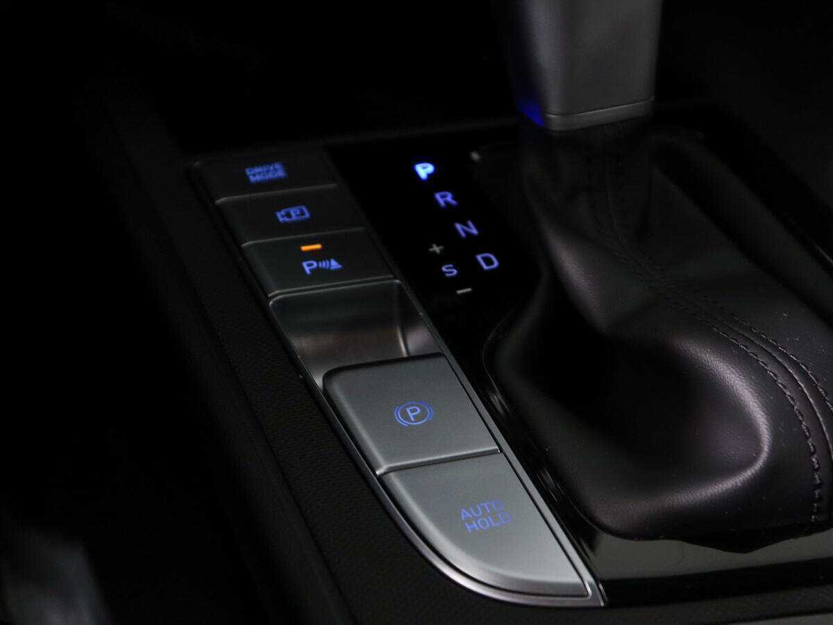 Hyundai Elantra 2022 года с пробегом. Фото: #22