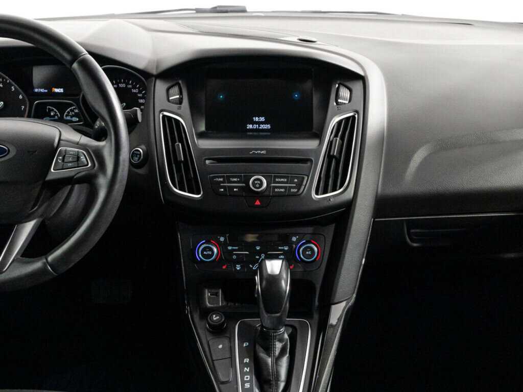 Ford Focus 2017 года с пробегом. Фото: #13