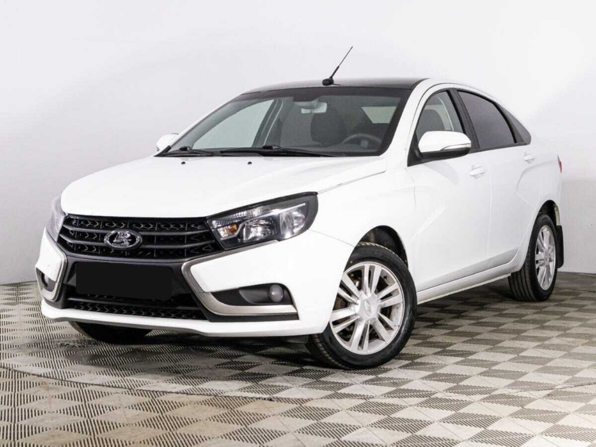 Lada (ВАЗ) Vesta 2017 года с пробегом. Посмотреть фото