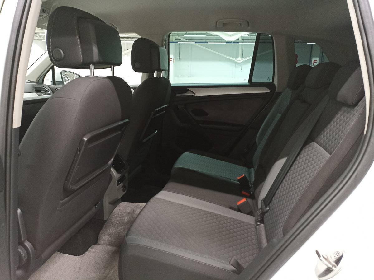 Volkswagen Tiguan 2017 года с пробегом. Фото: #11