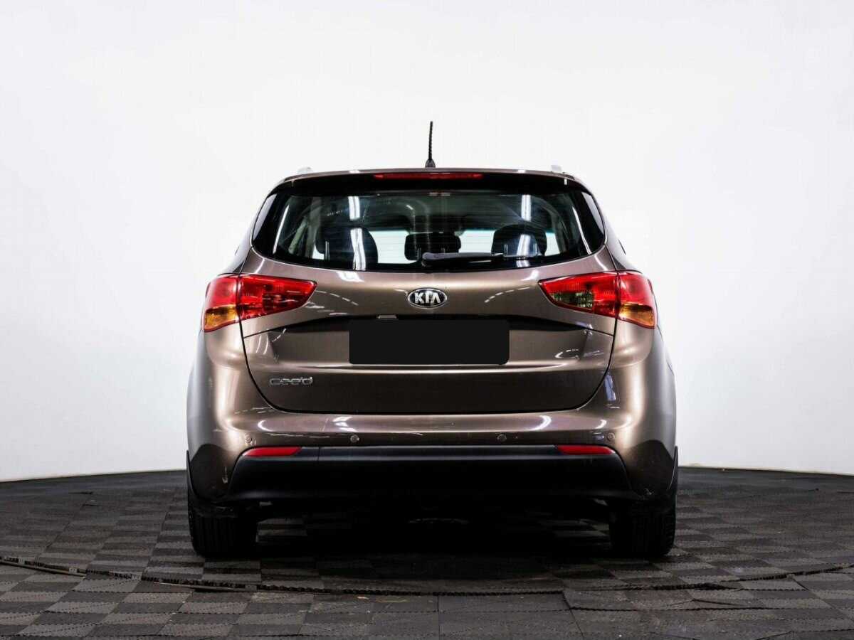 Kia Ceed 2013 года с пробегом. Фото: #4