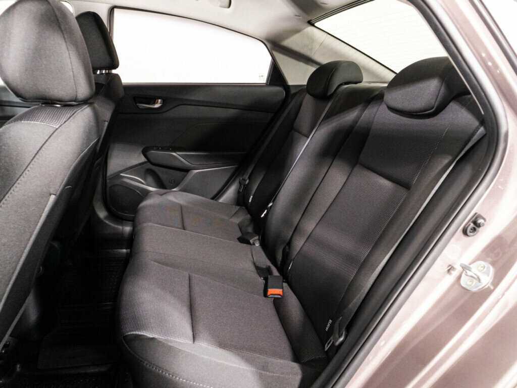 Hyundai Solaris 2018 года с пробегом. Фото: #9