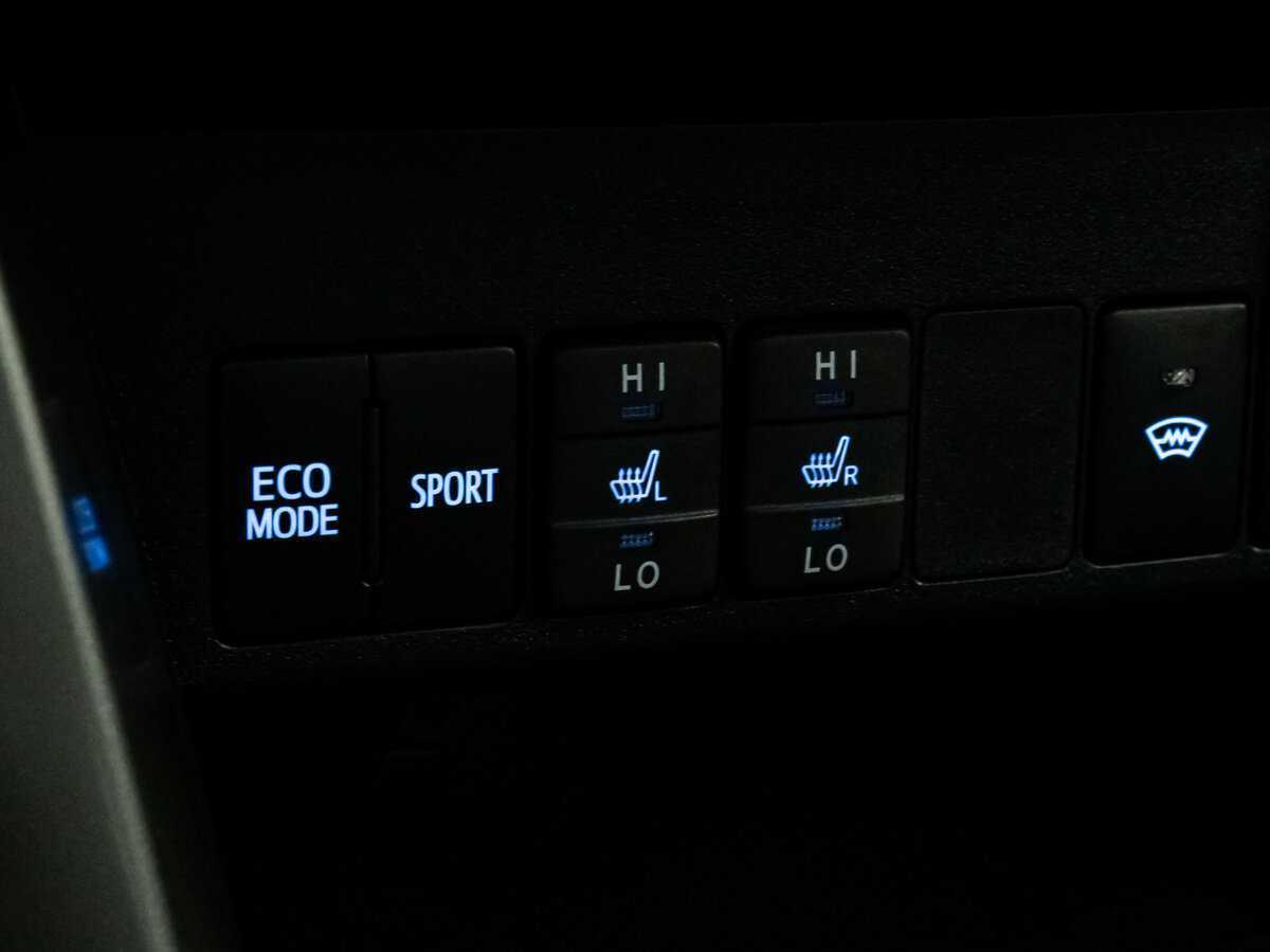 Toyota RAV4 2017 года с пробегом. Фото: #13