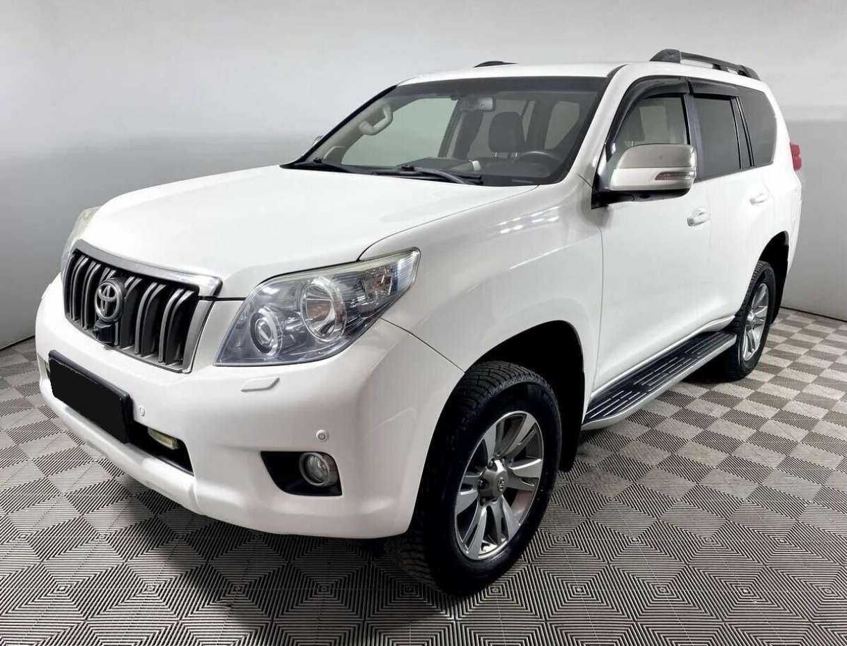 Toyota Land Cruiser Prado 2013 года с пробегом. Посмотреть фото
