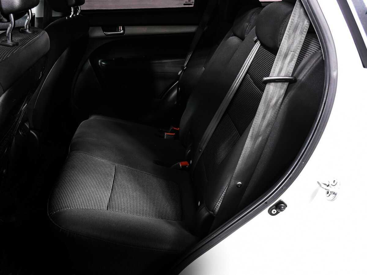 Kia Sorento 2013 года с пробегом. Фото: #11