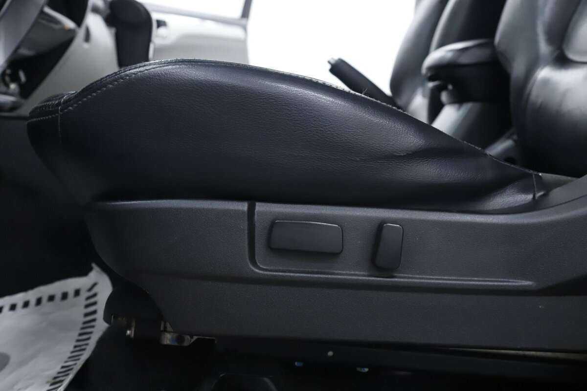 Mitsubishi Pajero Sport 2015 года с пробегом. Фото: #6