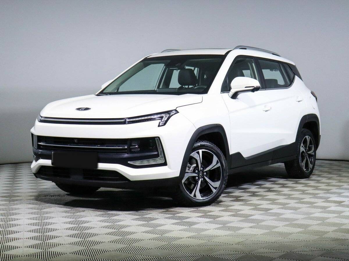 Москвич 3 2023 года с пробегом. Посмотреть фото