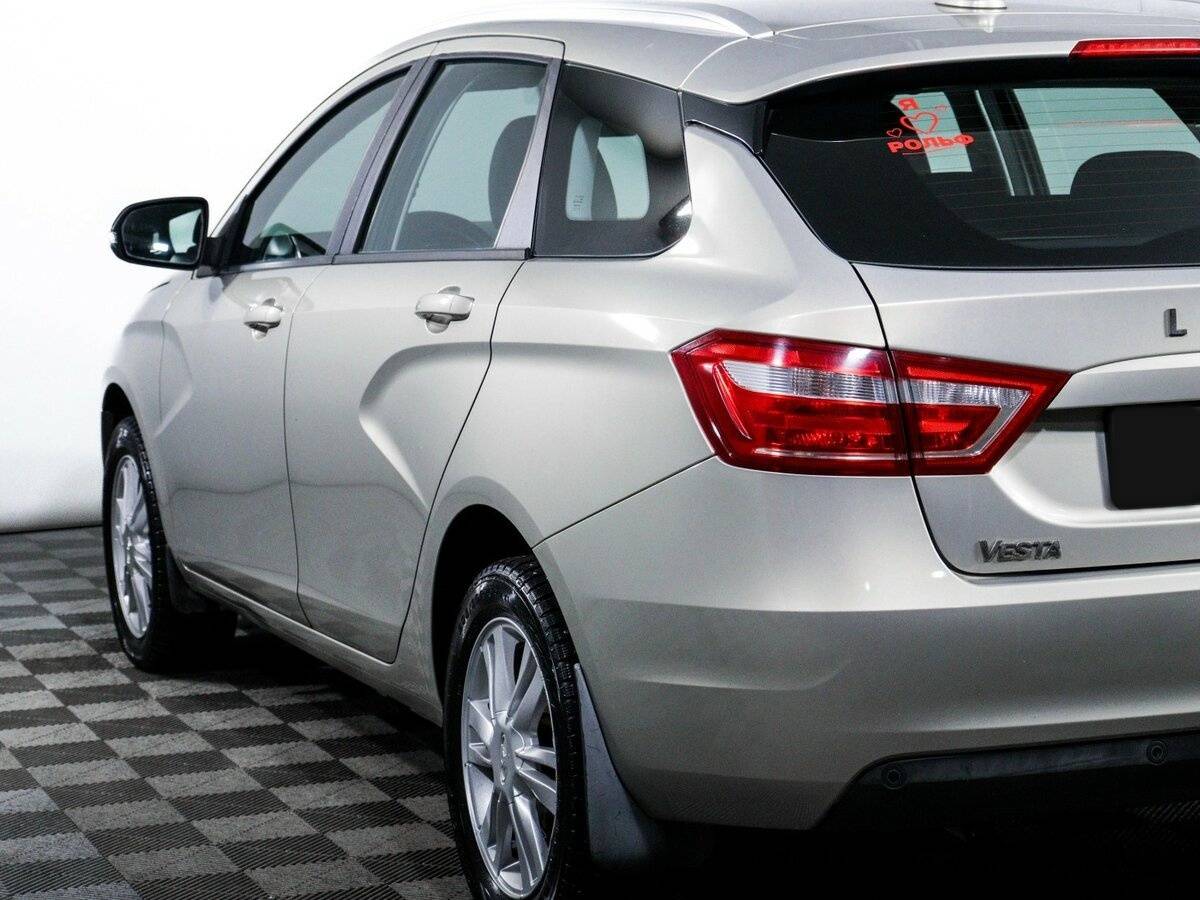 Lada (ВАЗ) Vesta 2018 года с пробегом. Фото: #15