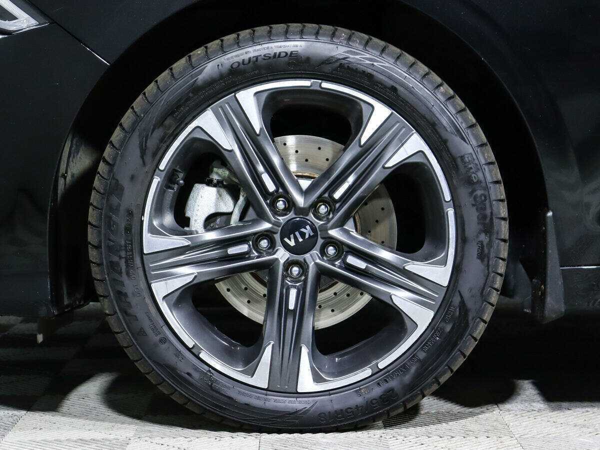 Kia K5 2020 года с пробегом. Фото: #13