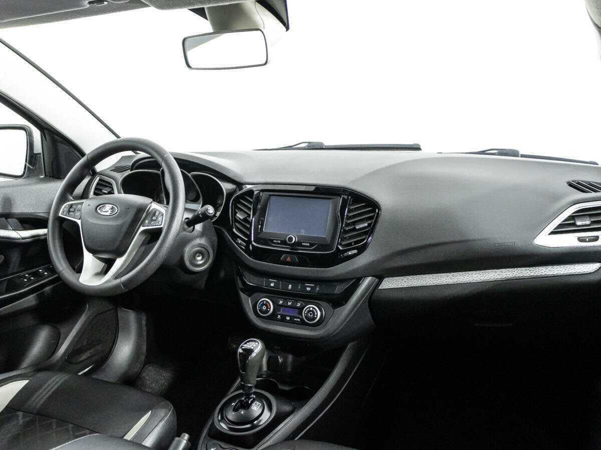 Lada (ВАЗ) Vesta 2019 года с пробегом. Фото: #8