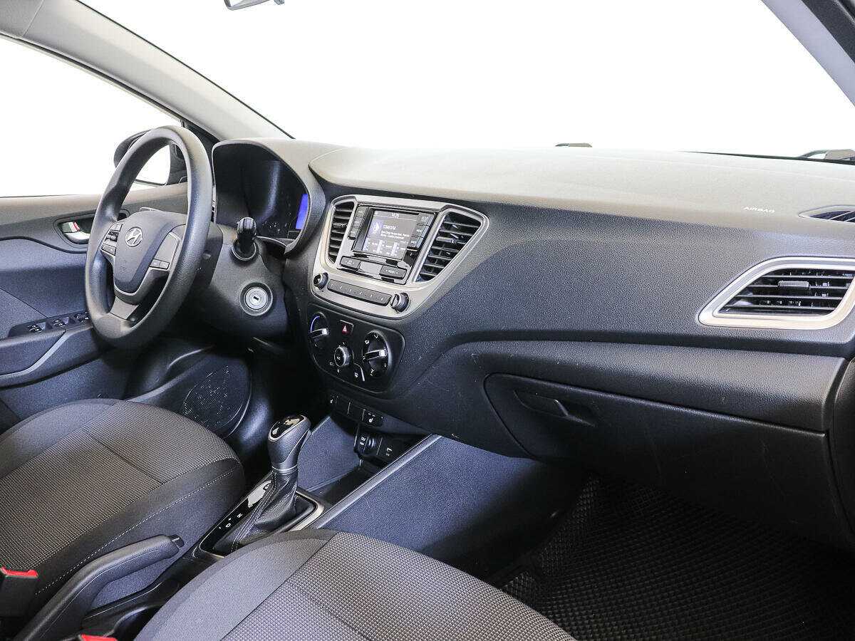 Hyundai Solaris 2021 года с пробегом. Фото: #7