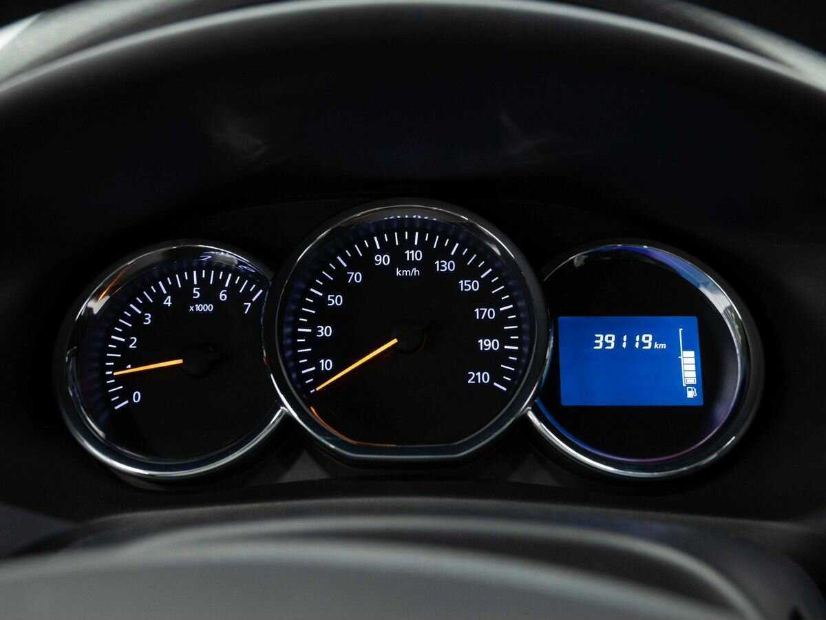 Renault Logan 2018 года с пробегом. Фото: #17