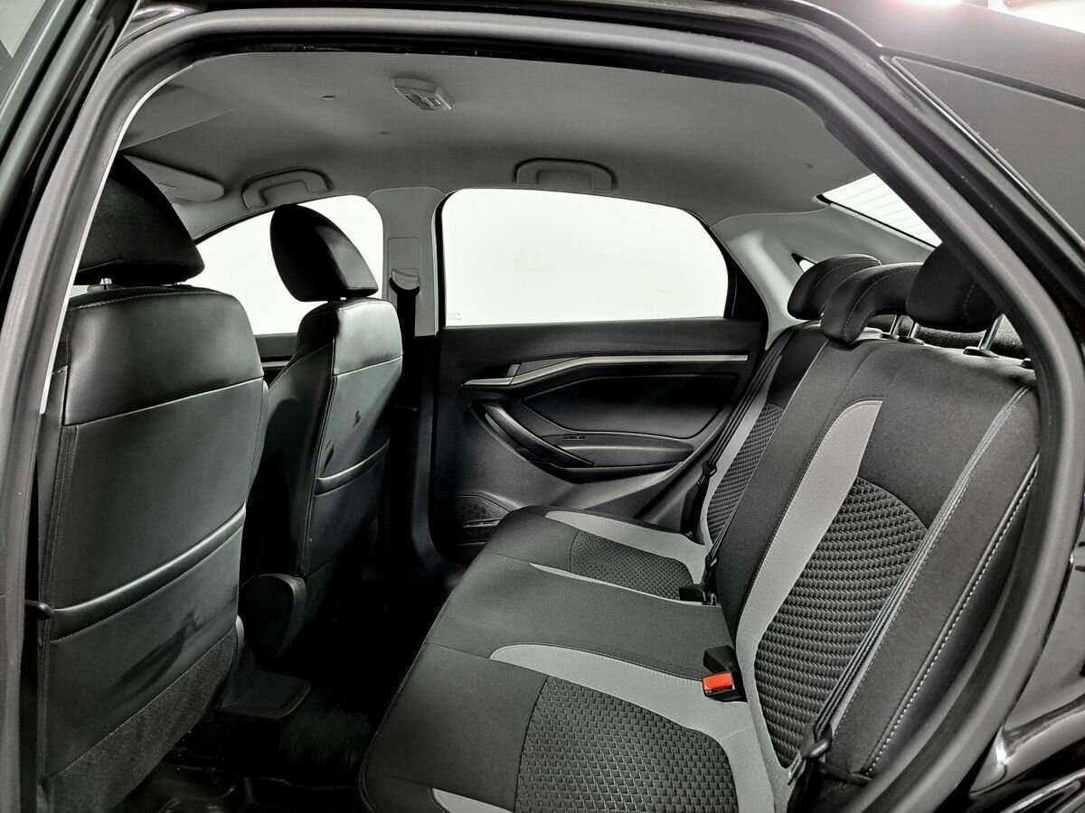 Lada (ВАЗ) Vesta 2017 года с пробегом. Фото: #6