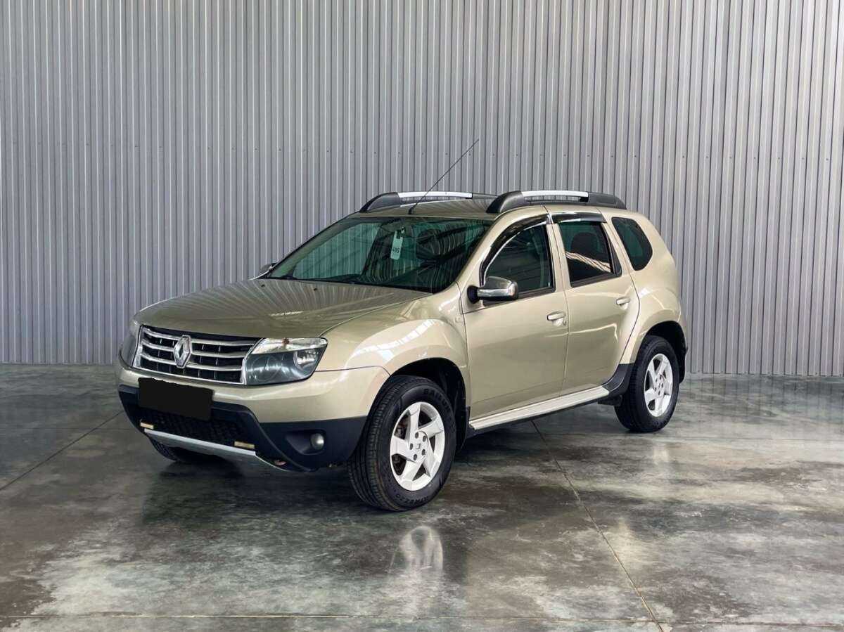 Renault Duster 2013 года с пробегом. Посмотреть фото