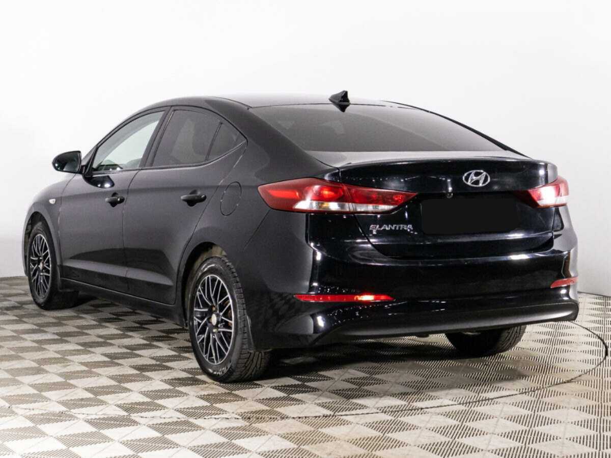 Hyundai Elantra 2017 года с пробегом. Фото: #6