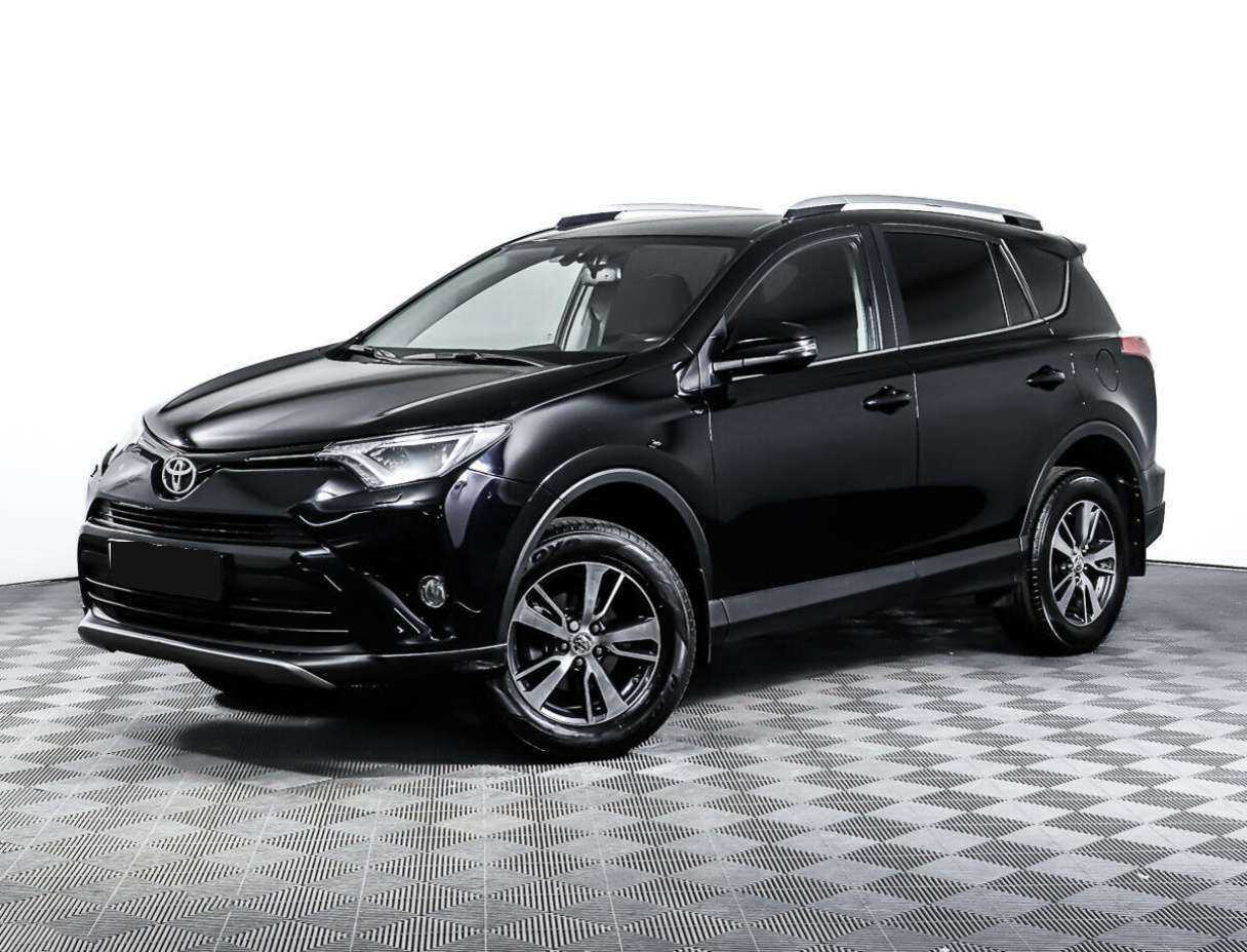 Toyota RAV4 2017 года с пробегом. Фото: #0
